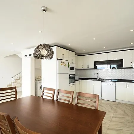 Villa Roza 1